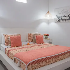  Villa Mali Indonesia